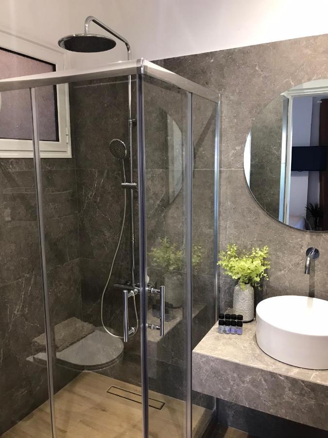 Artemis Apartments Diakopto Bagian luar foto