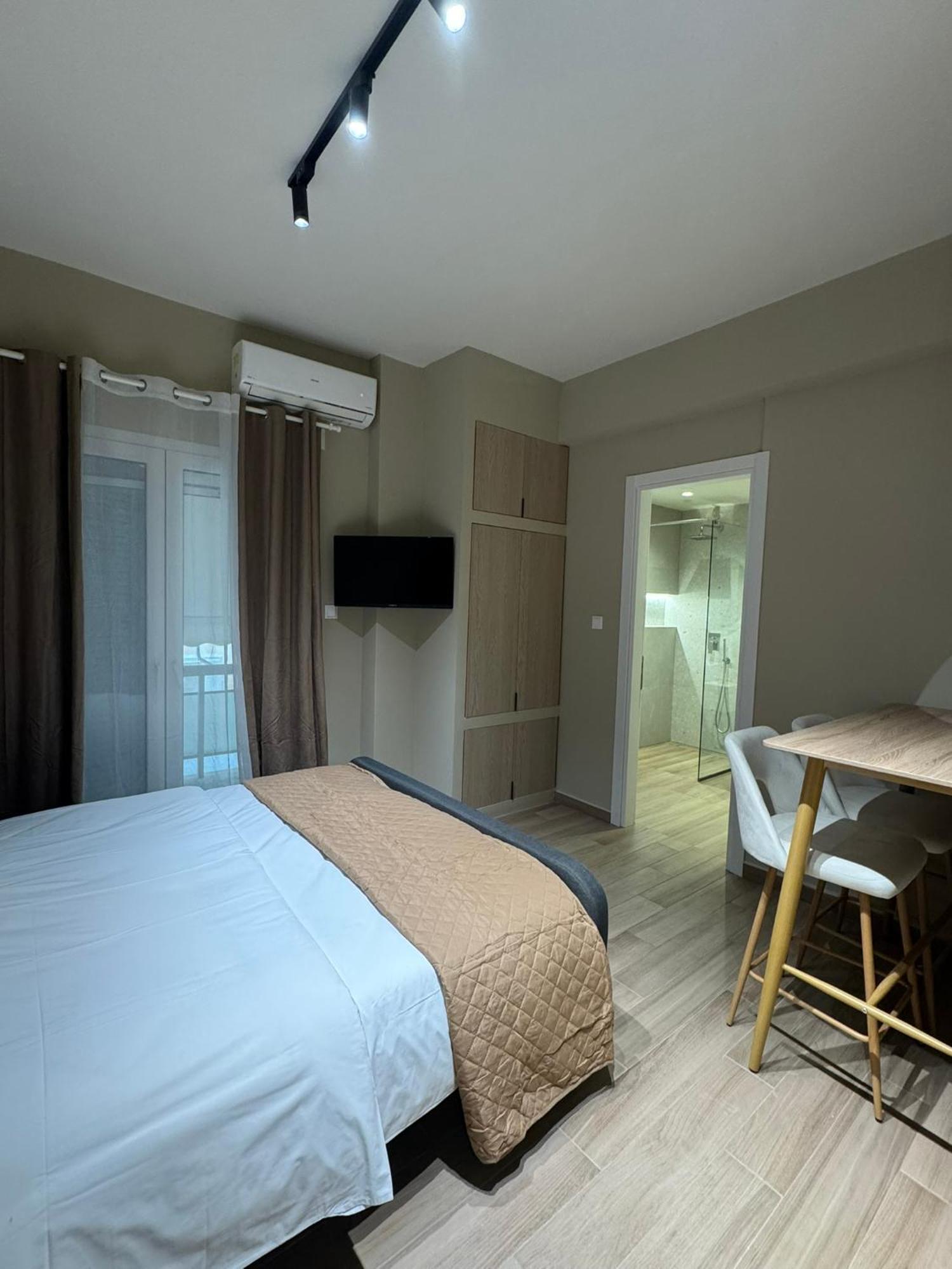 Artemis Apartments Diakopto Bagian luar foto